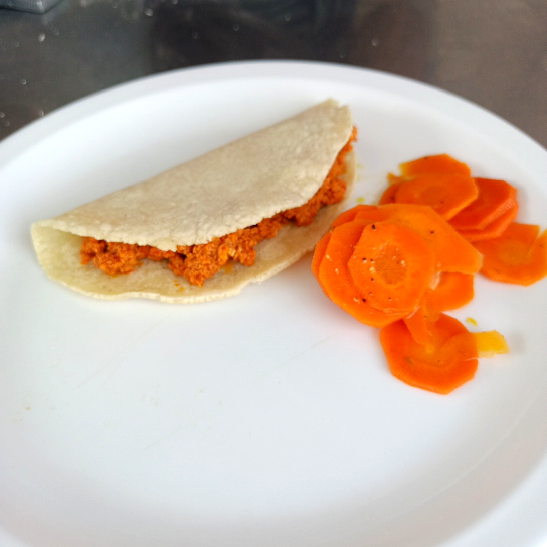 TACO DE HUEVO ROJO