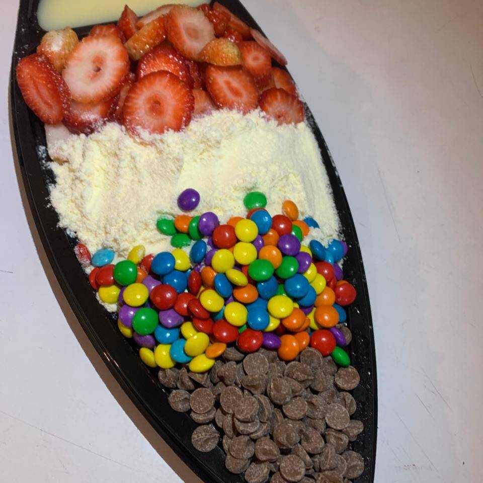Deliciosa barca com açai de qualidade e produtos frescos e saborosos..
Venha experimentaaar