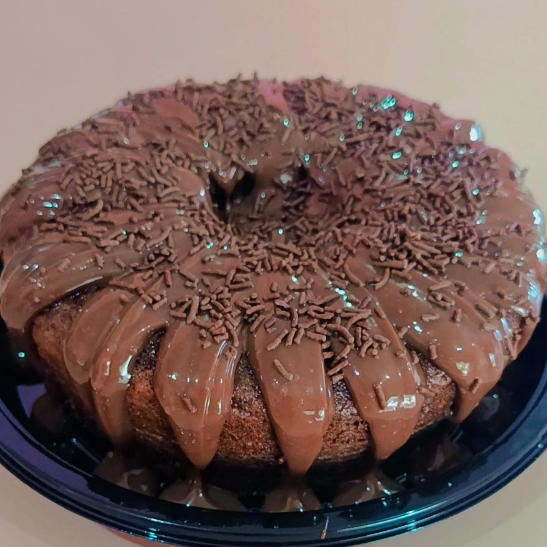 Bolo Vulcão de chocolate, forma de 18cm