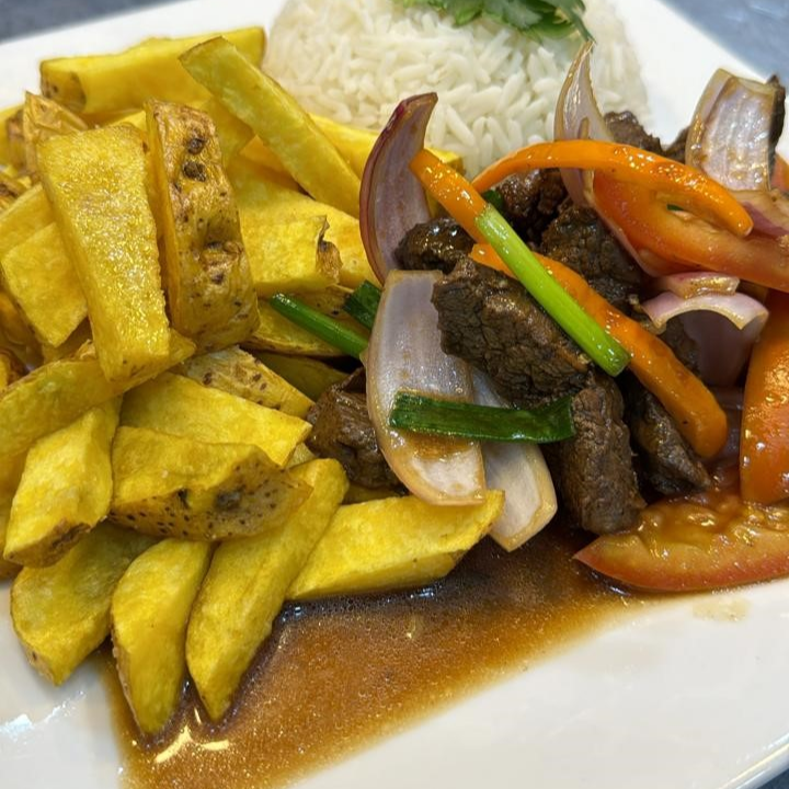 Lomo Saltado