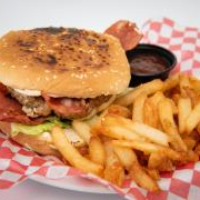 HAMBURGUESA CLASICA