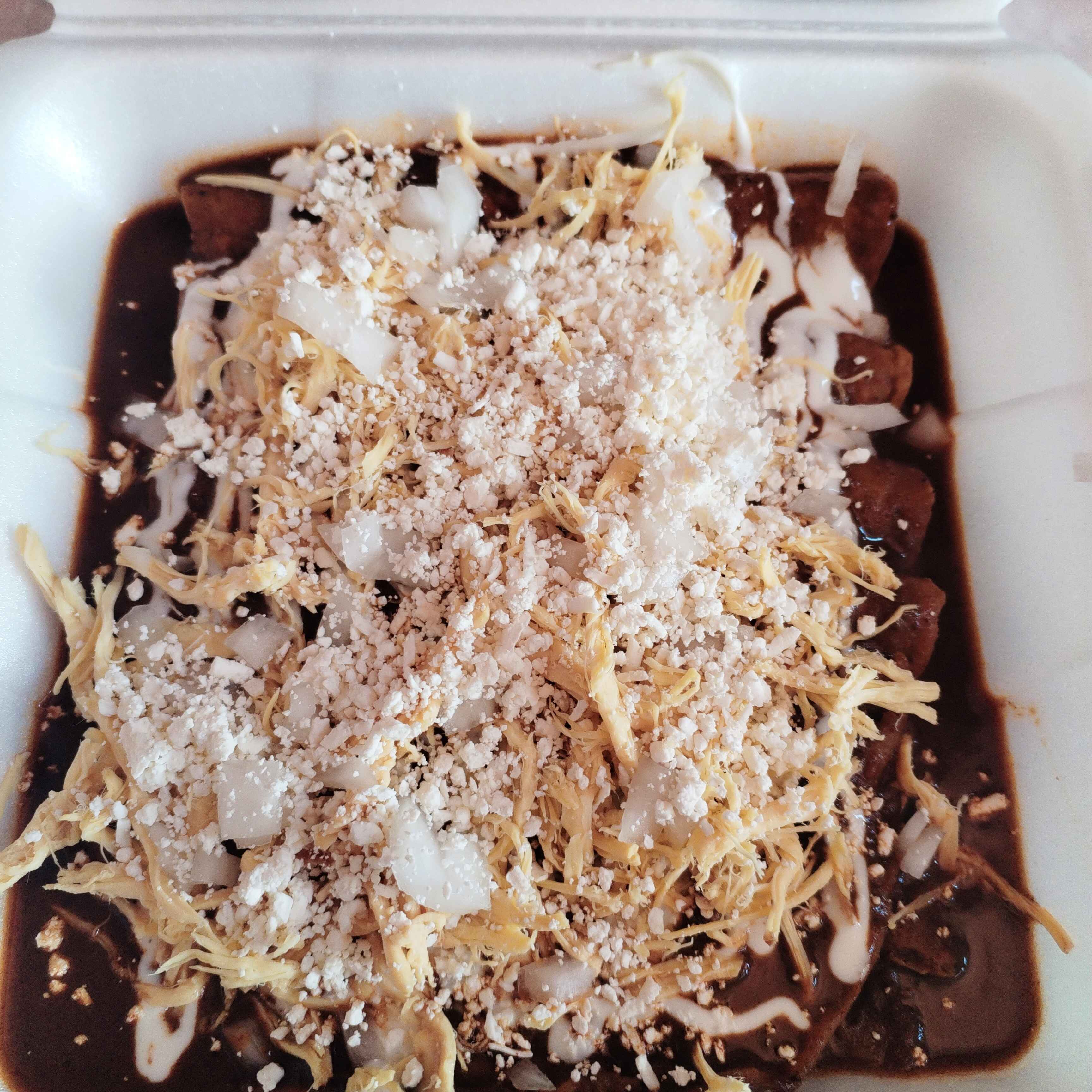 Enchiladas De Mole Con Pollo