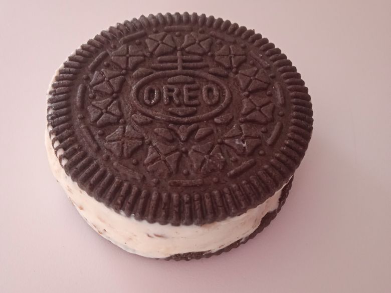 Sándwich de Helado con Nuez