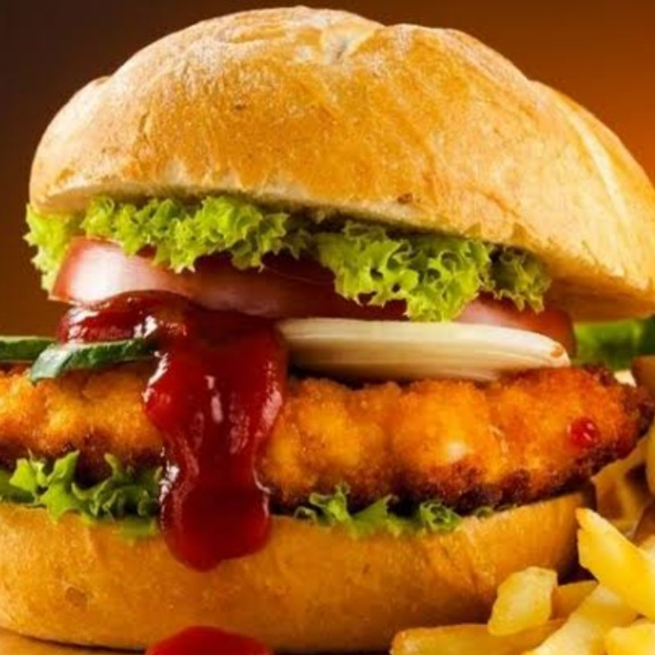 hamburguesa de pollo con papas
