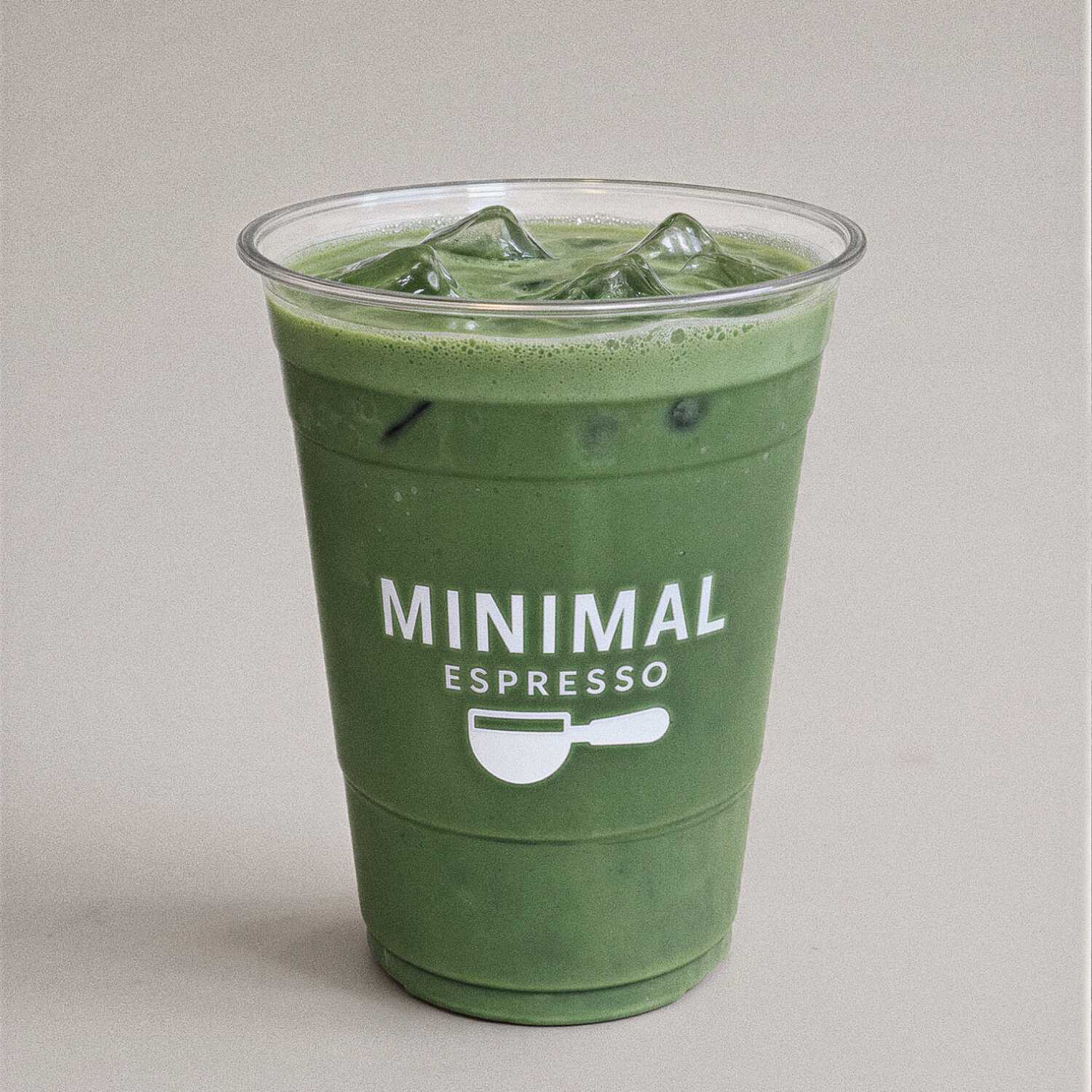 Matcha Latte Frío 16 Oz