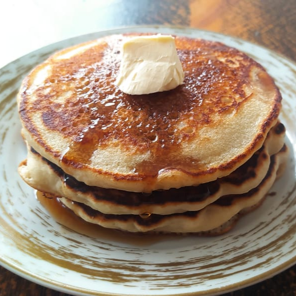 Hot Cakes Con Mantequilla 3 Piezas