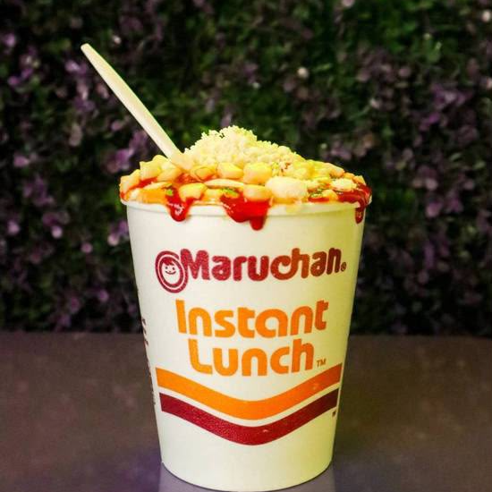 Maruchan con elote