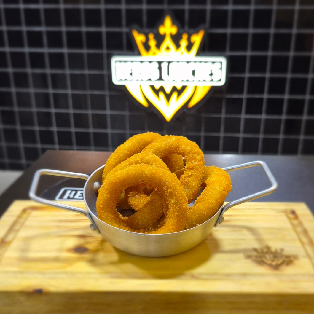 5 UNIDADES DELICIOSOS DE ANÉIS DE CEBOLA EMPANADOS