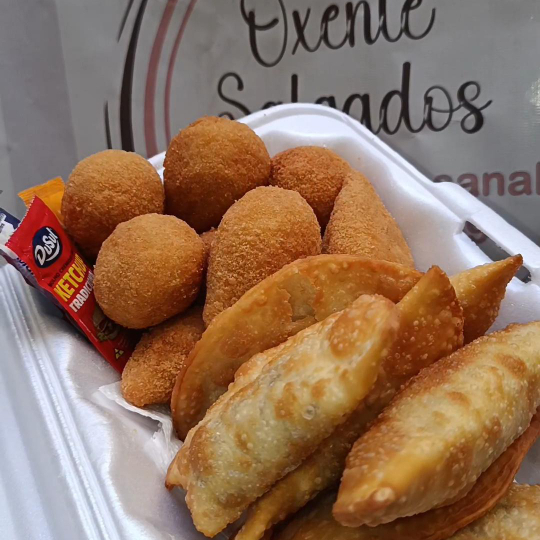 kit coxinha + pastel