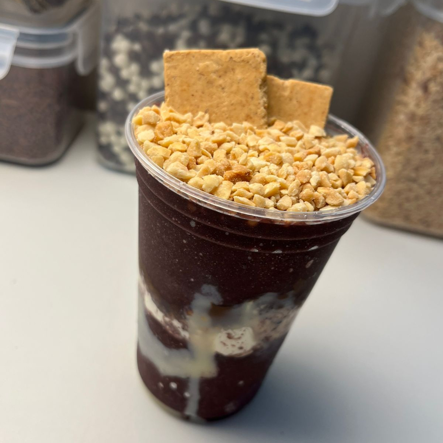 Creme de Avelã + Granulado de Amendoim + Leite condensado + Leite em po + paçoquita Original