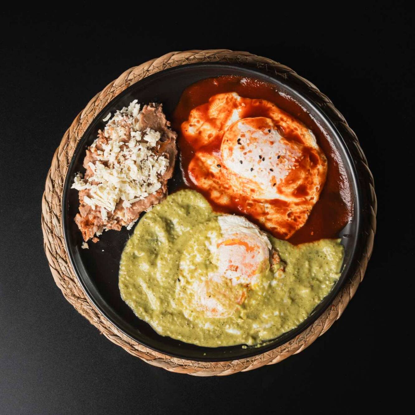 Huevos Divorziato