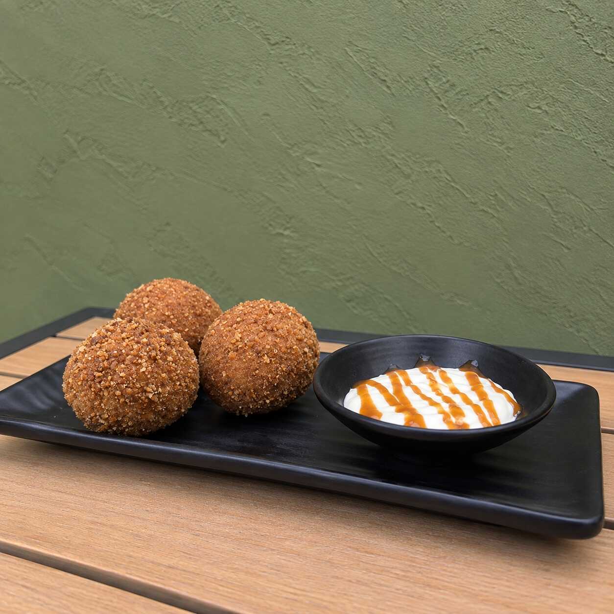 Kushiages de Queso con Salmón
