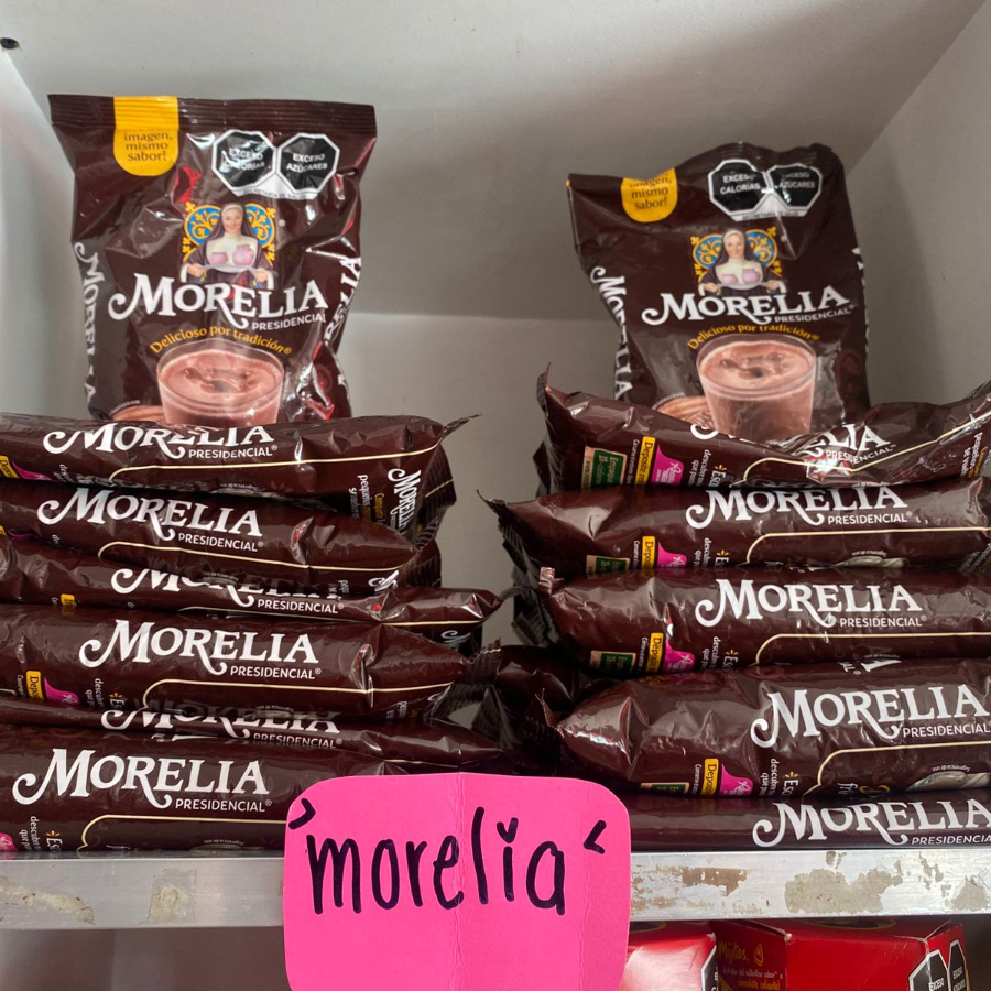 CHOCOLATE MORELIA