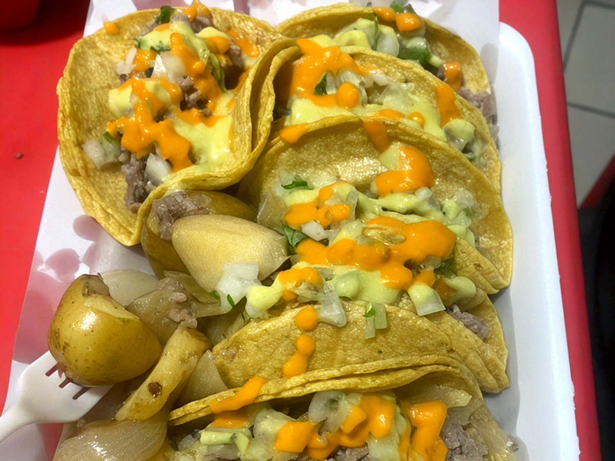 Tacos De Bistec LM
