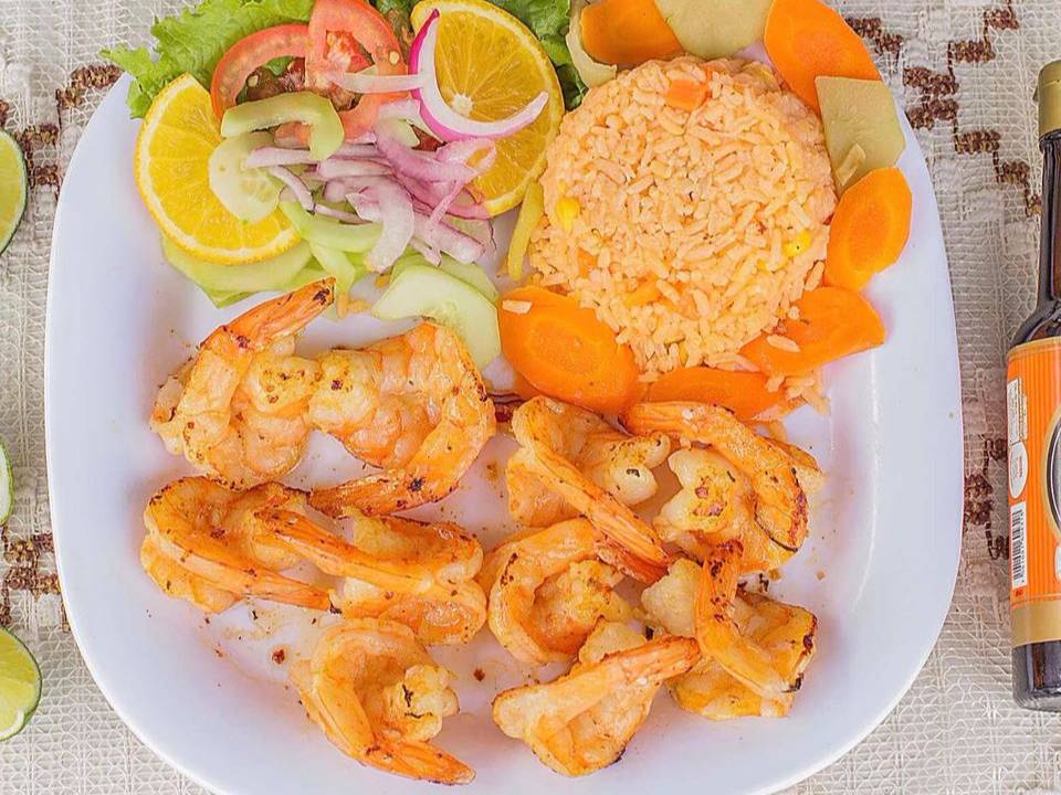 Camarones al Mojo de Ajo