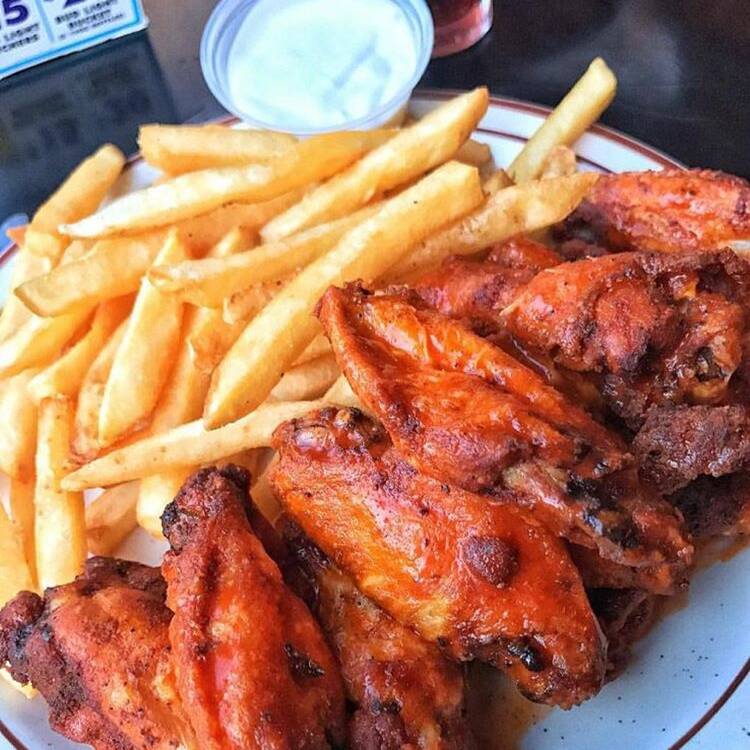 Wing-Box! de Alitas