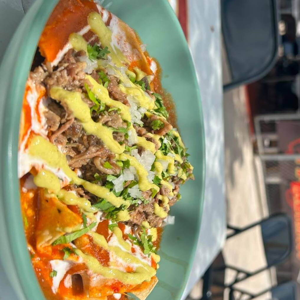 Chilaquiles con Birria o Barbacoa