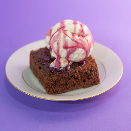 Brownie con Helado