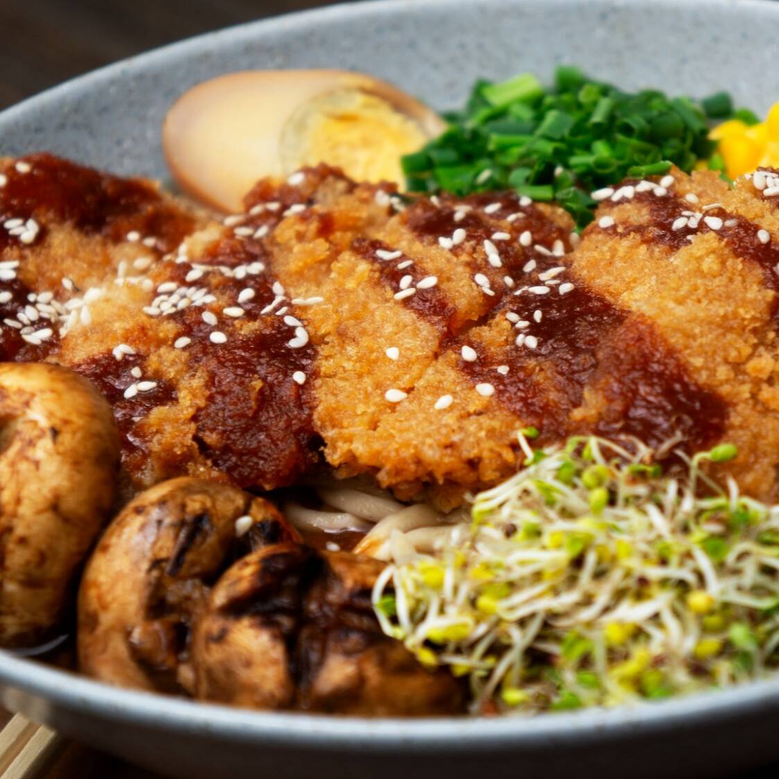 TONKATSU RAMEN