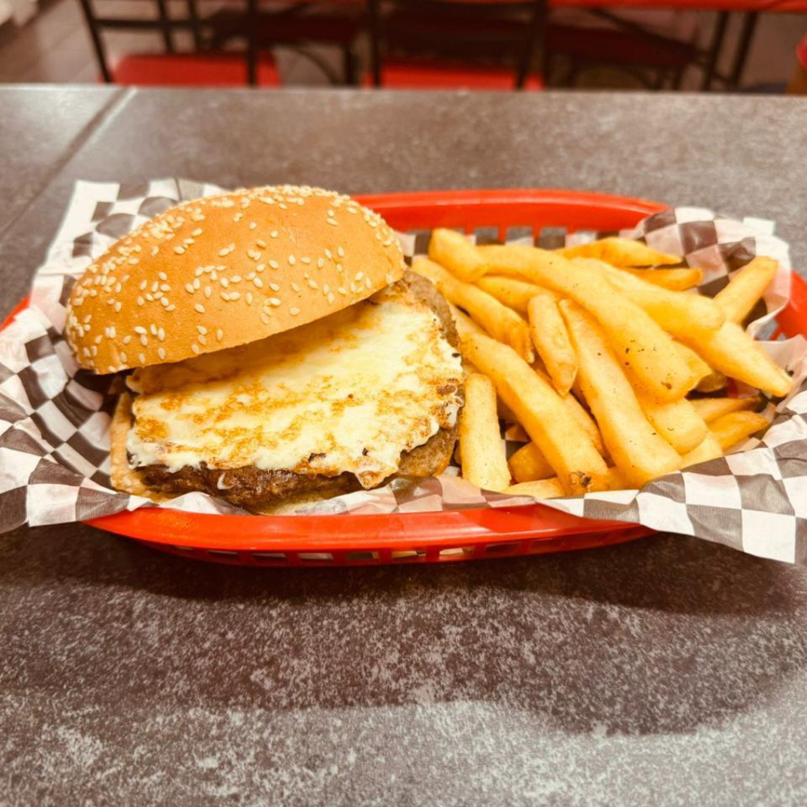 Hamburguesa sencilla con papas