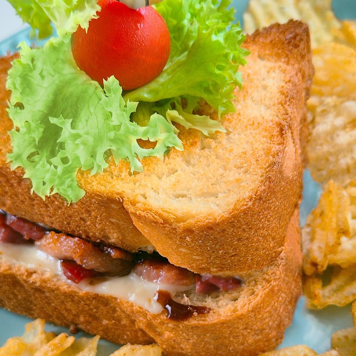 Michi Bacon