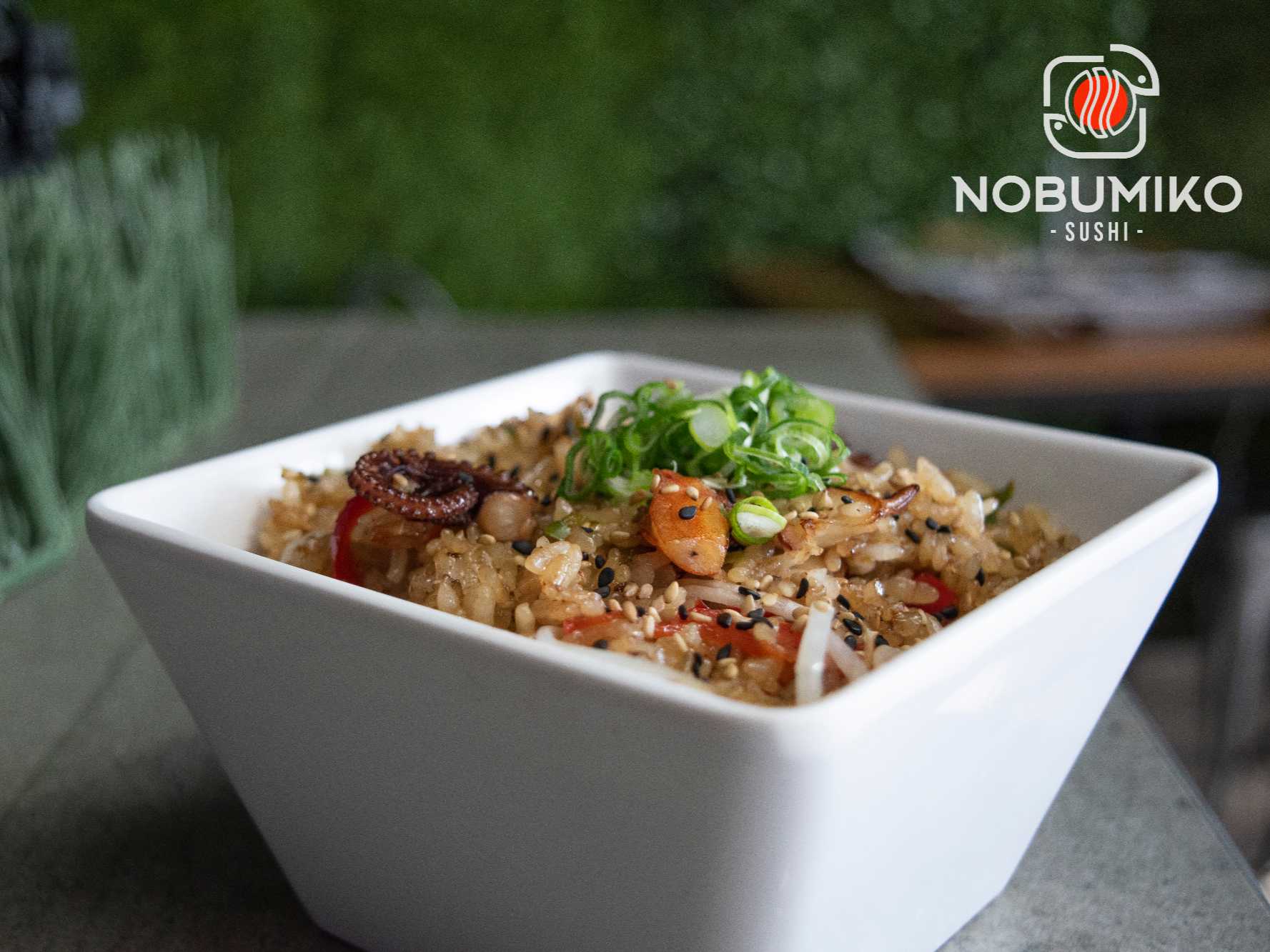 Arroz Thai Con Mariscos