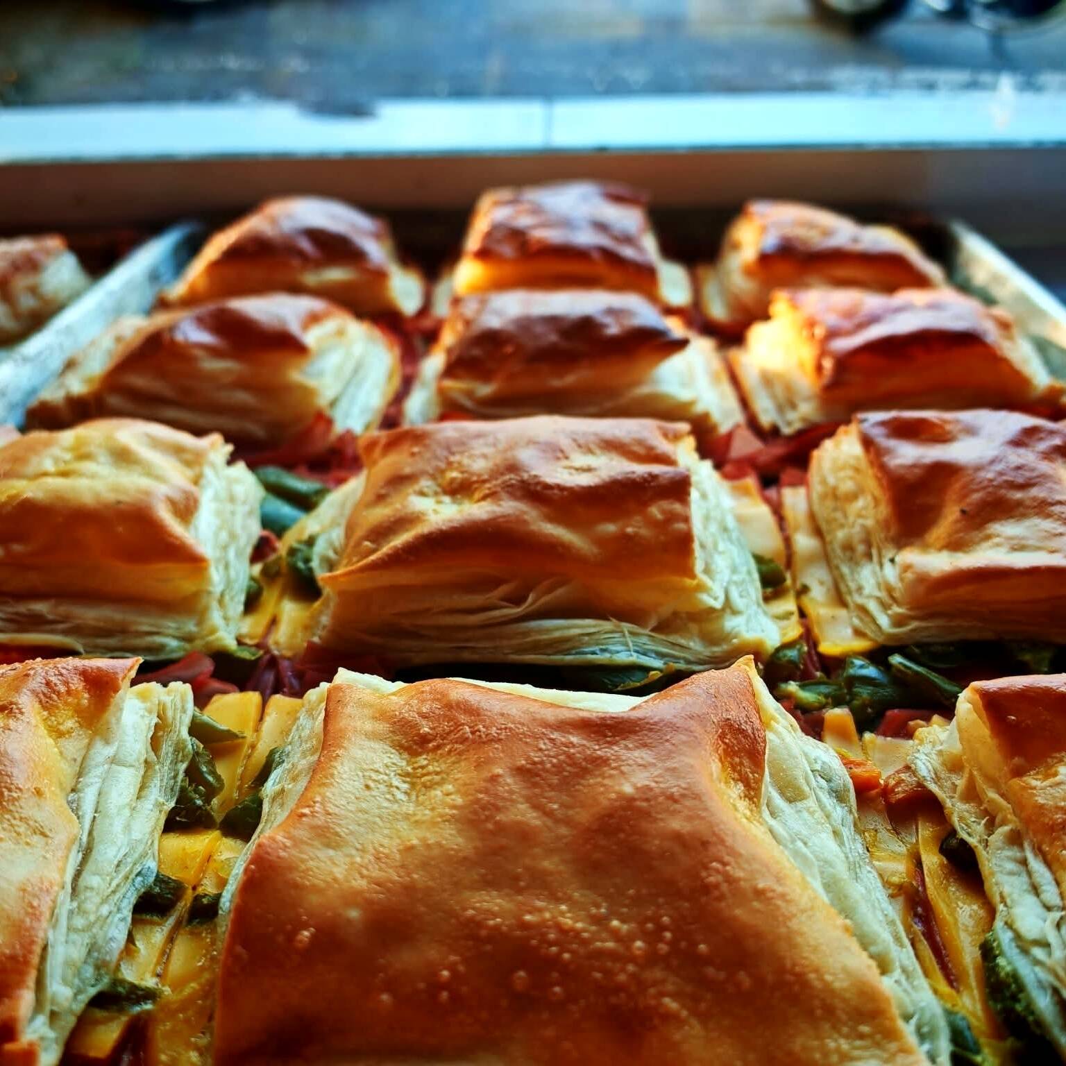 Volovanes de Jamon con Queso