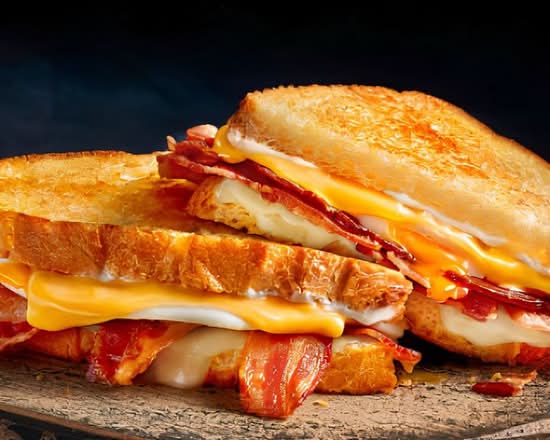 Breakfast N Bread Melt - Combo