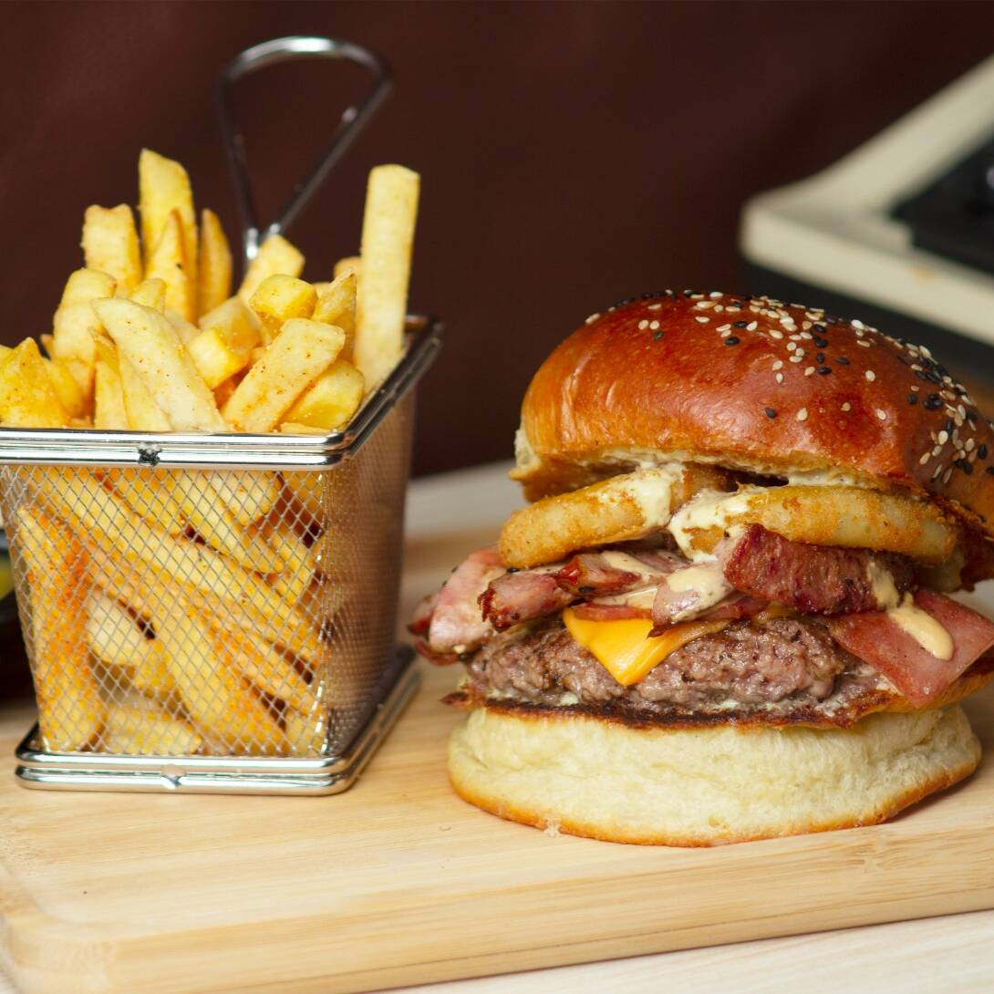 Combo Burger Chipotle BBQ