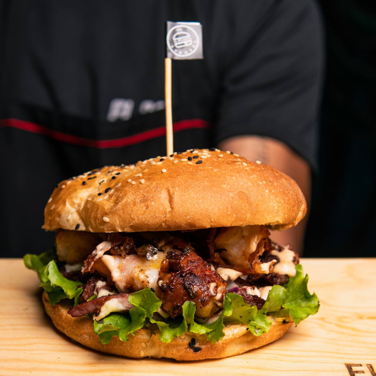 Hamburguesa VIP Camarón y Arrachera