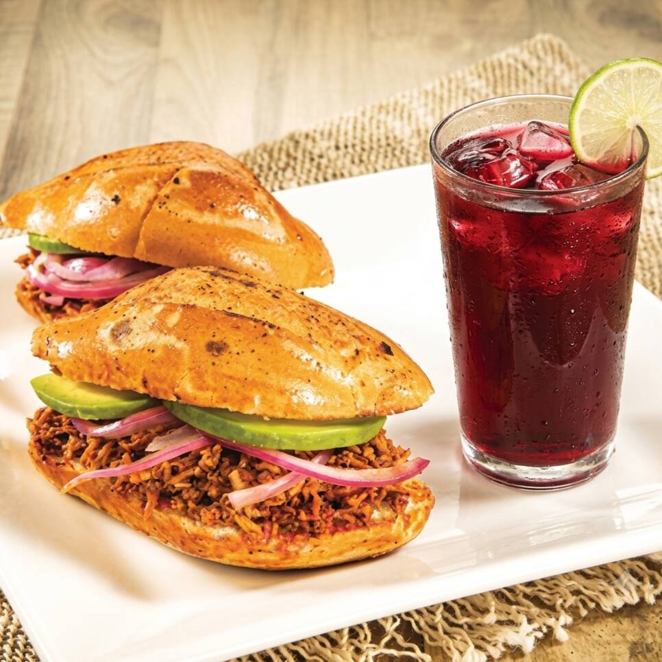 2 Tortas + 1 Agua del Día