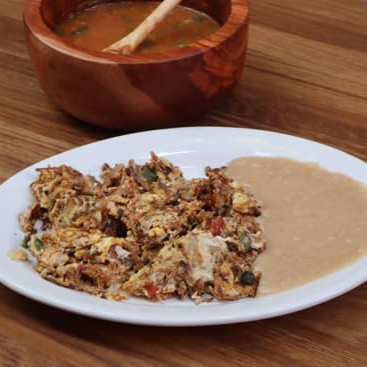 Huevos con Machaca