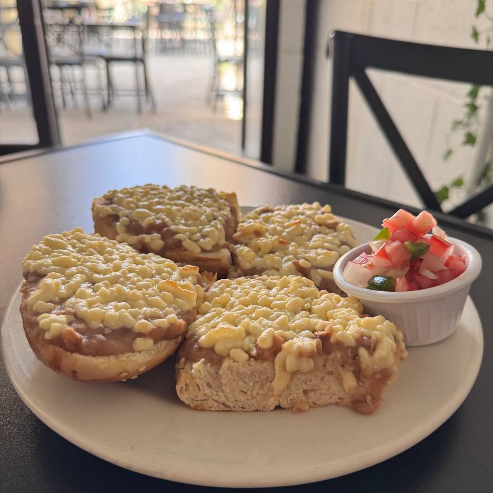 Molletes