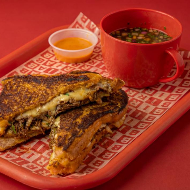 Sandwich de Birria