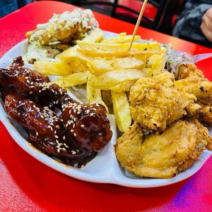 Ronda Alitas Familiar + 1 Litro de refresco