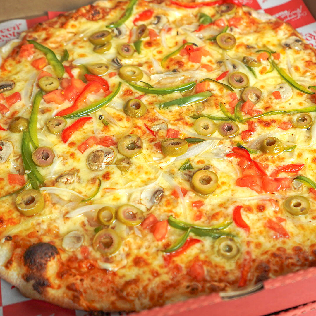 VEGGIE PIZZA