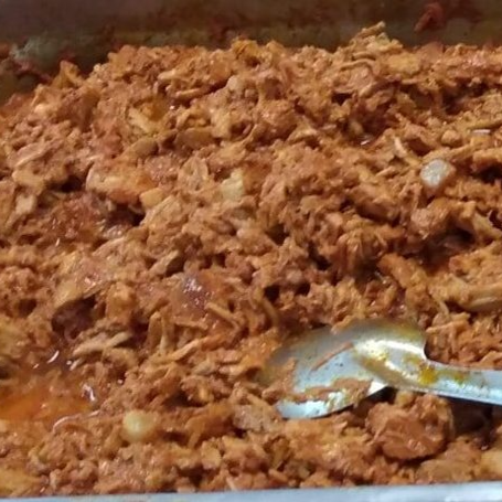 1Kilo de Birria más 1/2 Lt de Consomé
