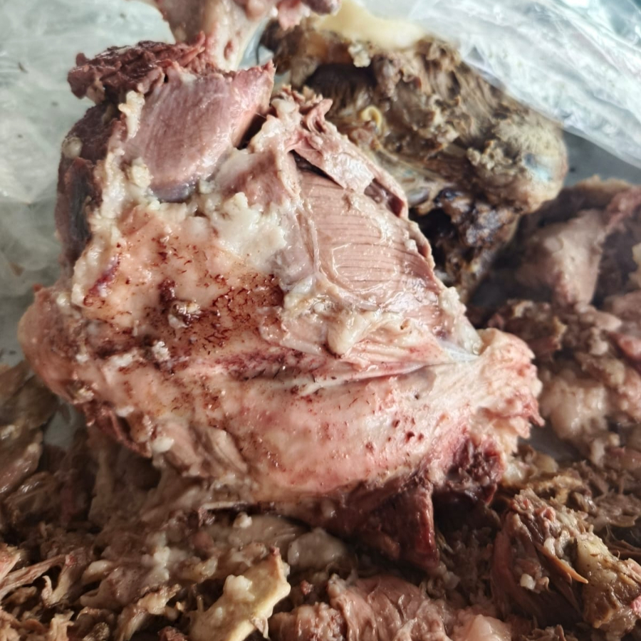 1 Kg de birria de borrego 100%