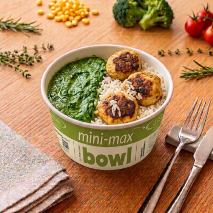 **nossos produtos são congelados. Almôndegas caseiras de frango no mood leve, macias e bem temperadas, envolvidas em um creme de espinafre delicado e aveludado. Com arroz soltinho pra equilibrar. Suave, nutritivo e no flow certo pra qualquer momento. 25g de proteína Linha Mini – Max Para quem tem menos fome e quer uma refeição equilibrada. É muita nutrição com pouco volume. Receitas com 20 a 30 g de proteína