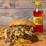 Combo Hamburguesa Media Libra Ropa Vieja