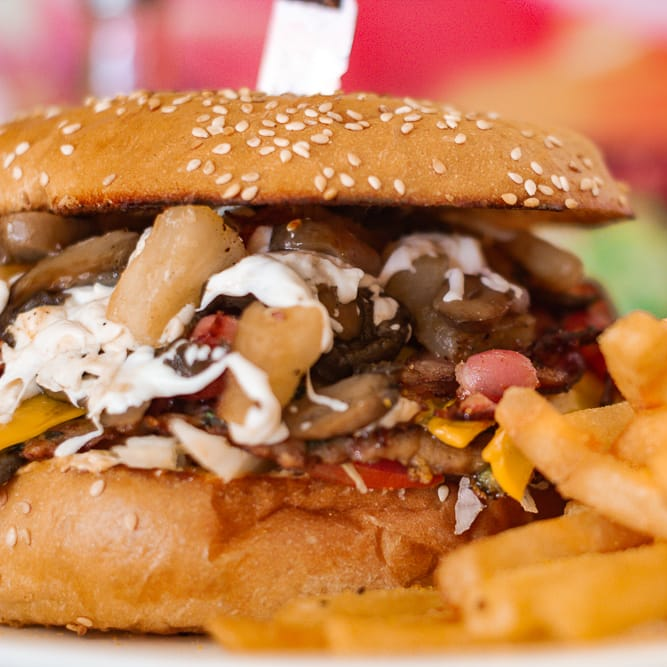 Hamburguesa Super Cubana