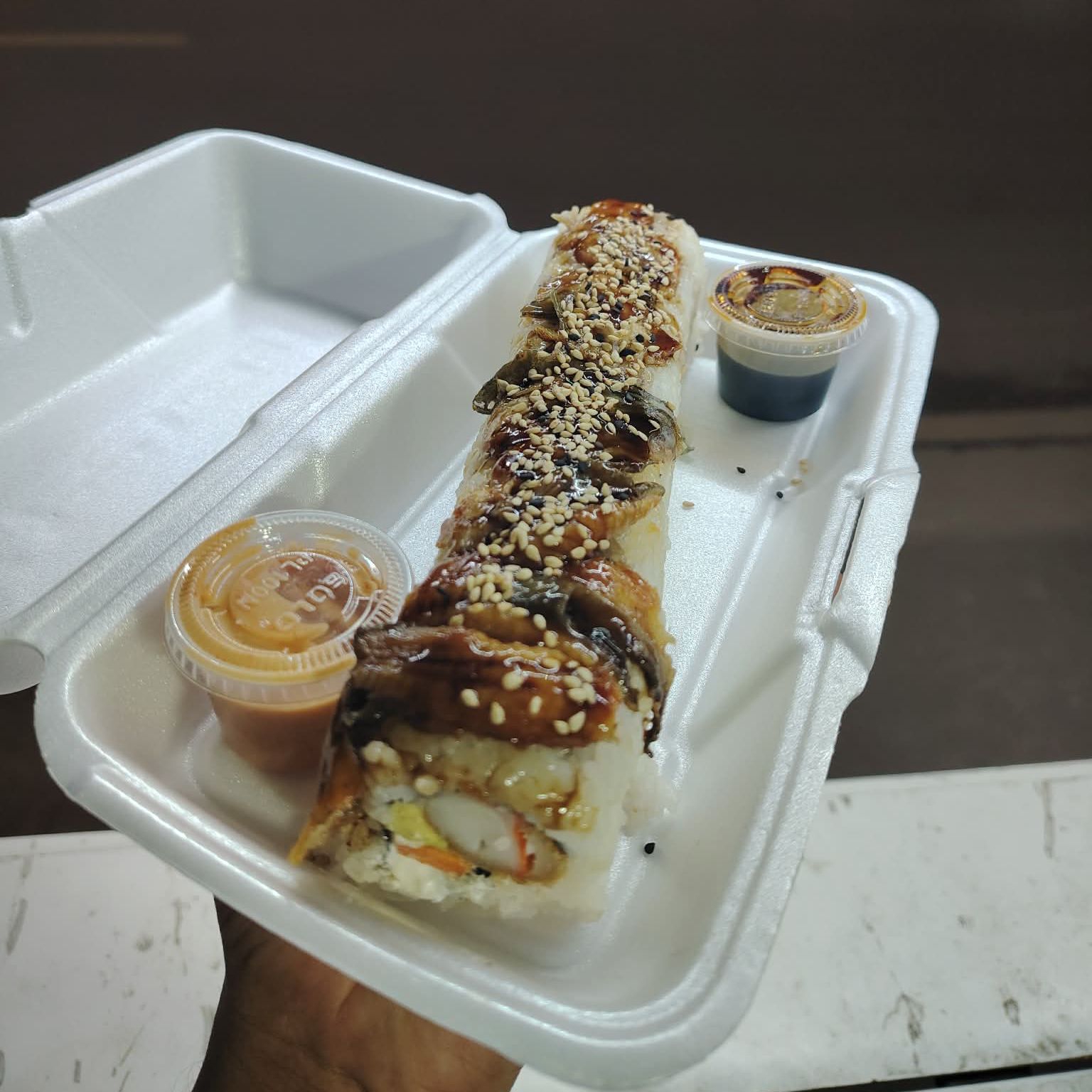 Anguila Roll