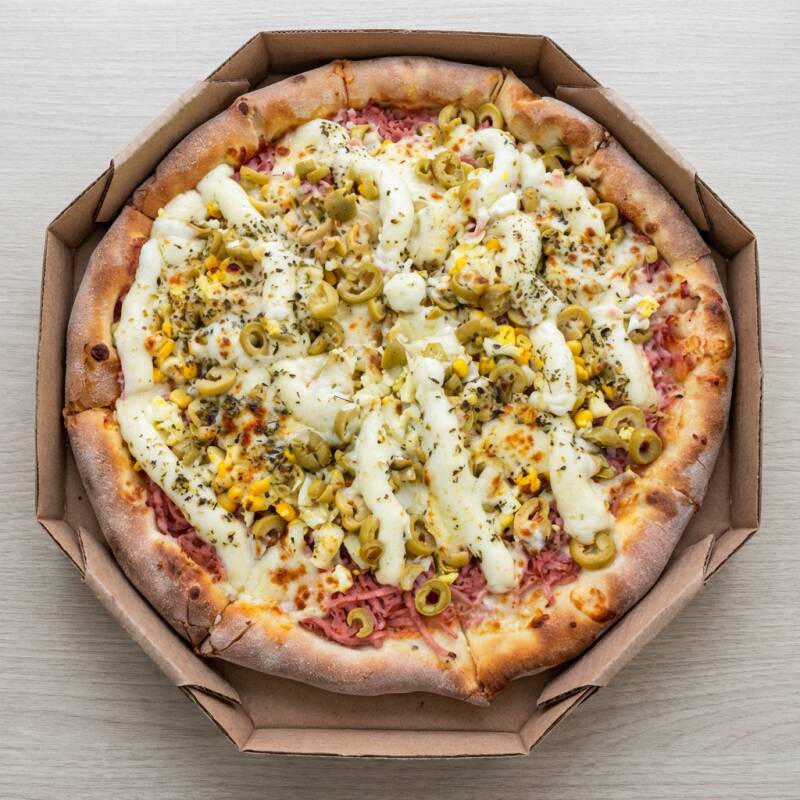 molho, presunto, milho, champignon, mussarela, oregano e azeitona fatiada
