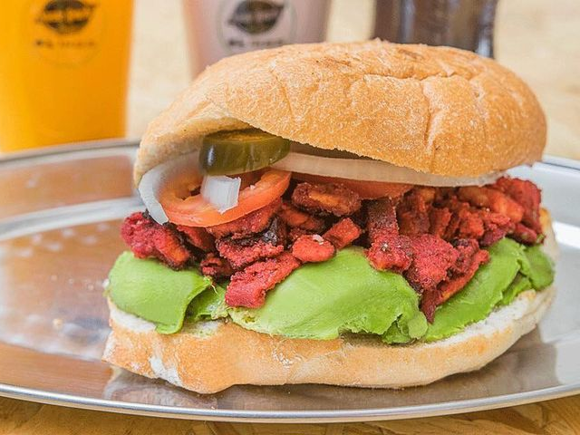 Lonche mixto de adobada