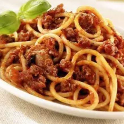 Combo-spaguettis con carne + gaseosa