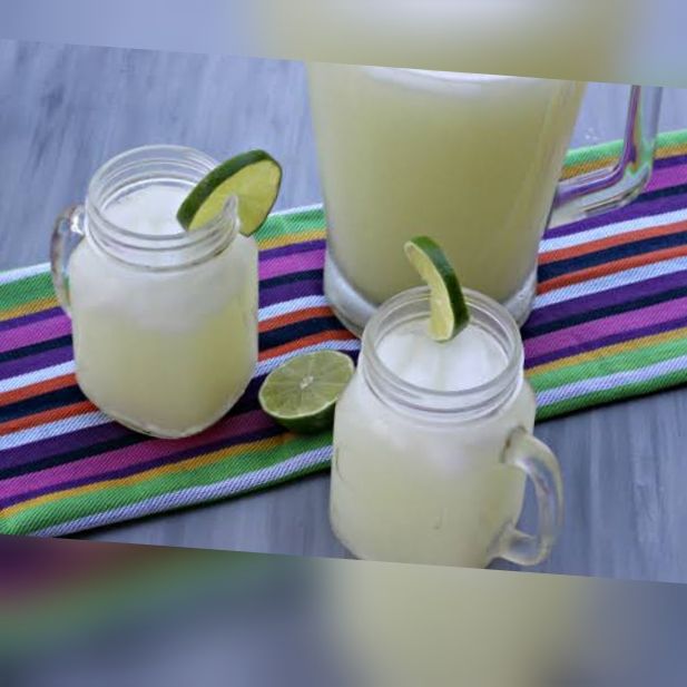 Agua natural  1 L limon