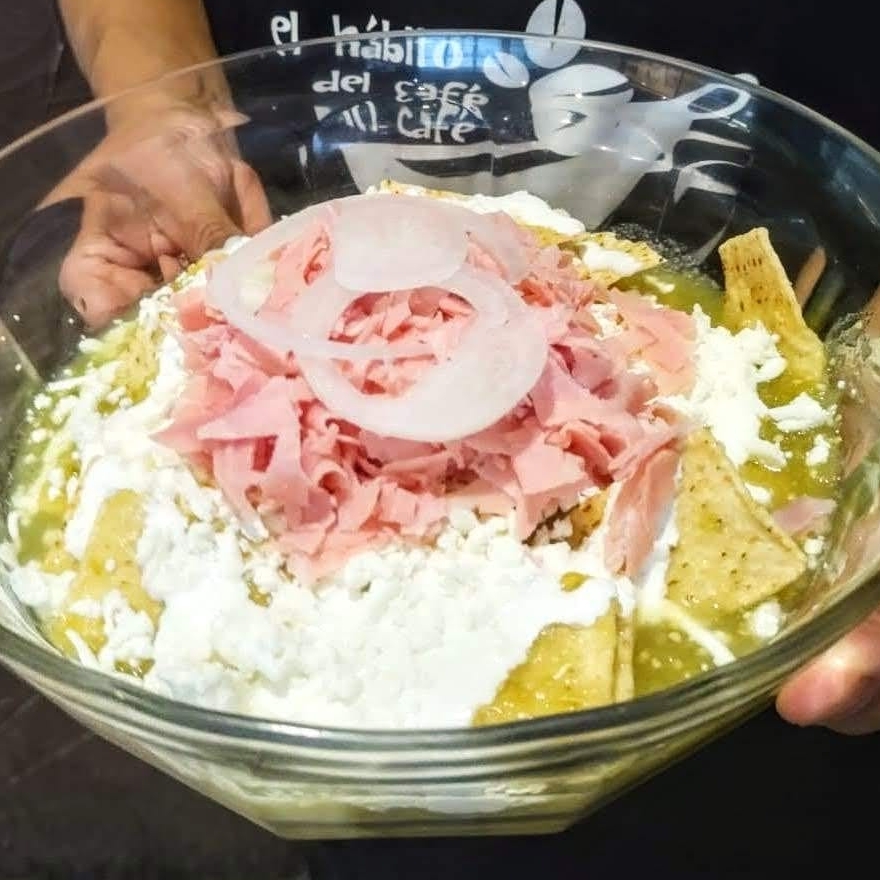 Chilaquiles con Jamón
