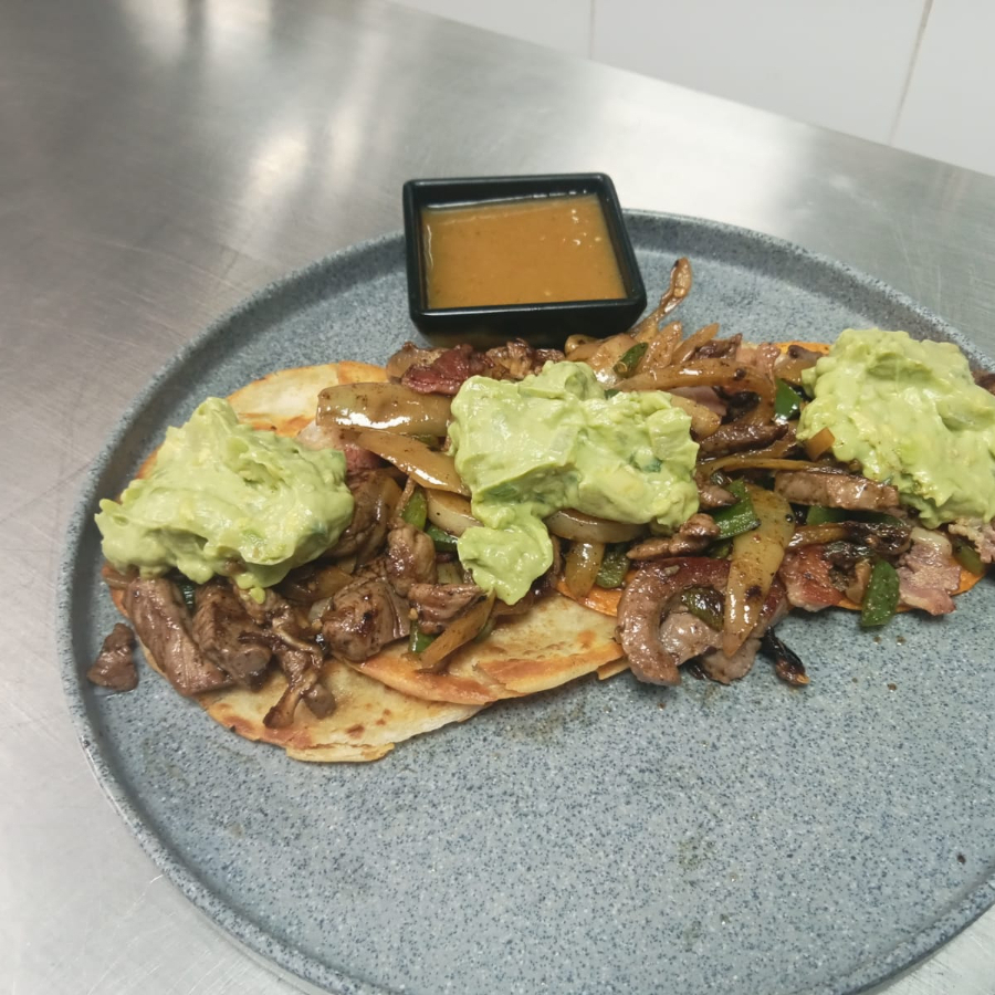 TACOS DE ARRACHERA