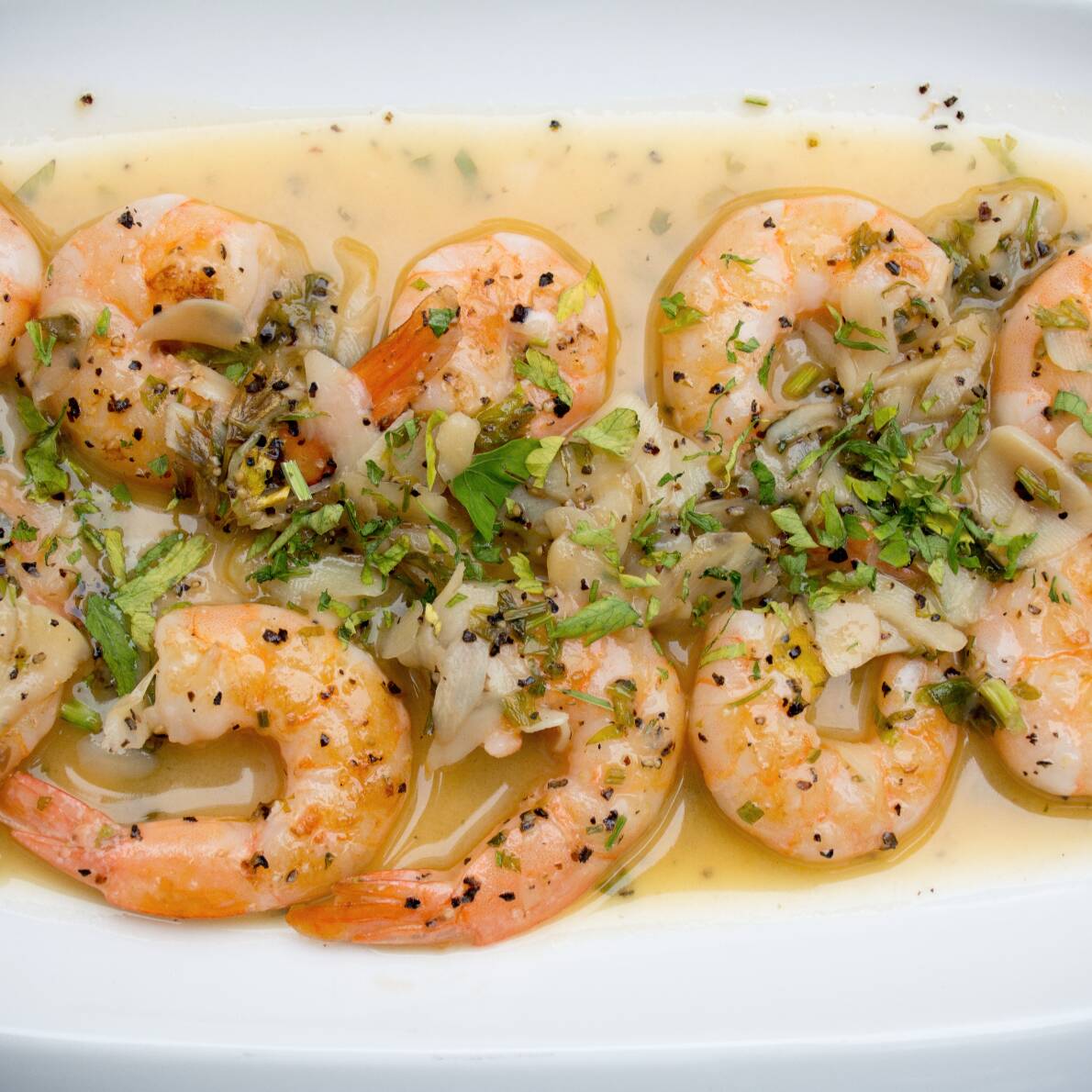 Camarones al Ajo con Arroz