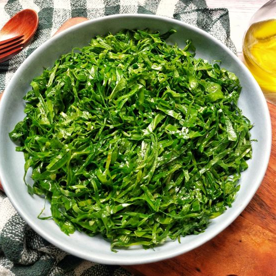 Porção De Couve no Azeite